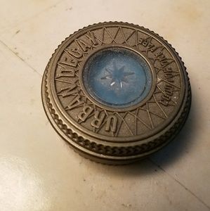 Urban Decay Electric matte eyeshadow